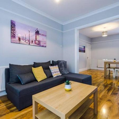 Anfield House 2 Bedroom 2 Mins From Anfield Stadium Sleeps 7 Liverpool Exterior foto